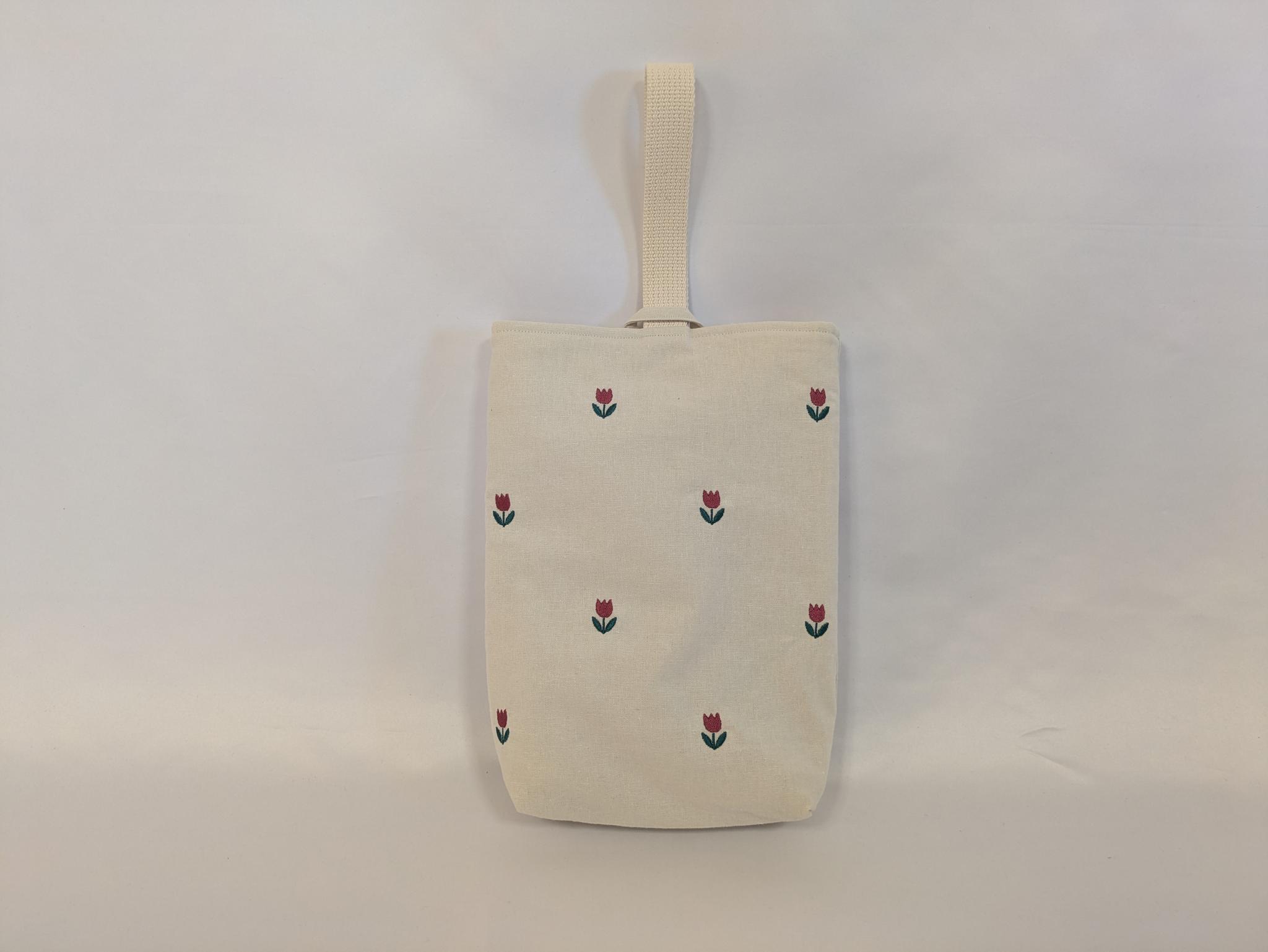 春を彩る赤いチューリップ刺繍 上履き入れ | 3枚目